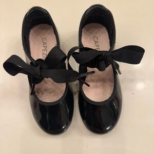 Capezio Jr. Tyette tap shoes in black size little girls 10